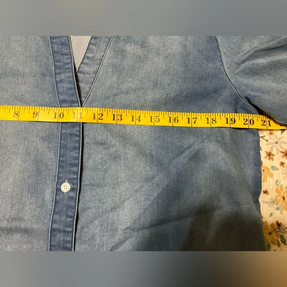 NWT!  Denim Blue Women's Cold Solder Top - Picture 7 of 7